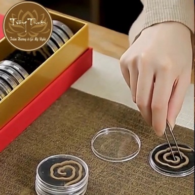 Chuyện mùi nhang trầm hương vân mây cho lòng mình nhẹ tênh